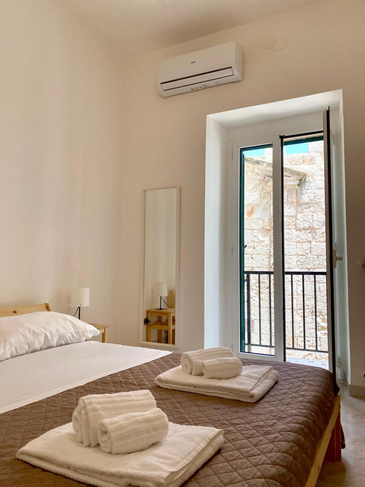 Dimora Santa Maria - Puglia Mia Apartments Монополі Екстер'єр фото