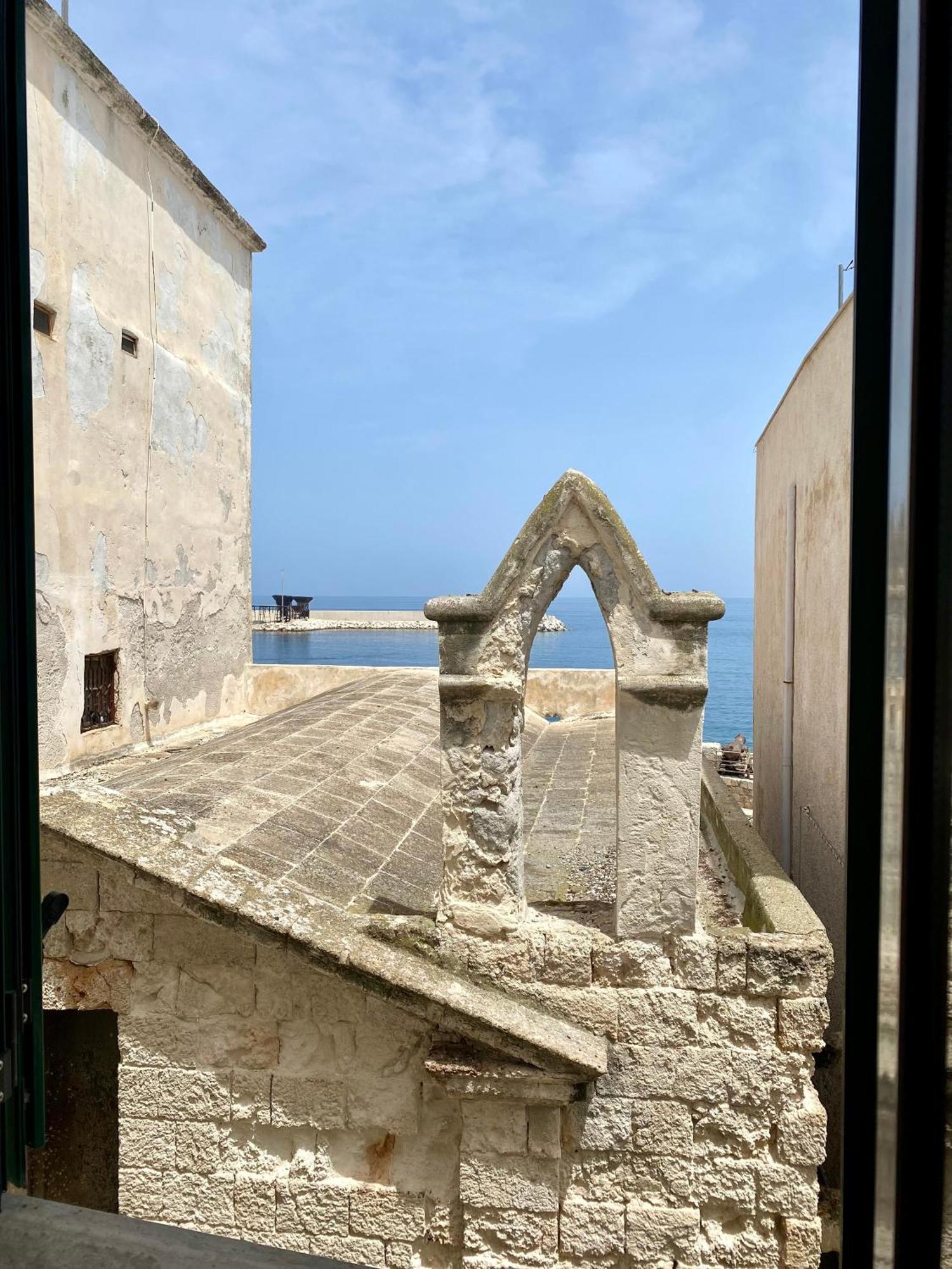 Dimora Santa Maria - Puglia Mia Apartments Монополі Екстер'єр фото